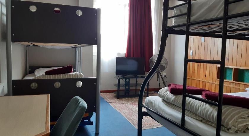 Image of Family Room 3