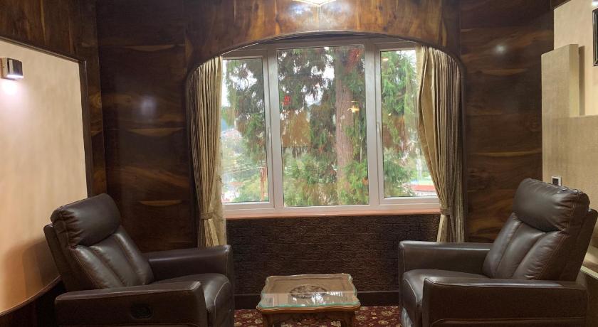 Beverly Villa - image 15
