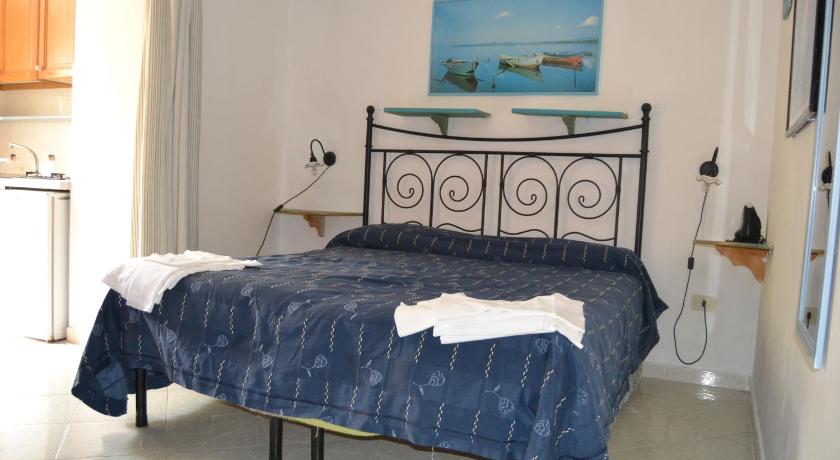 Piccolo Tirreno Hotel Residence photo
