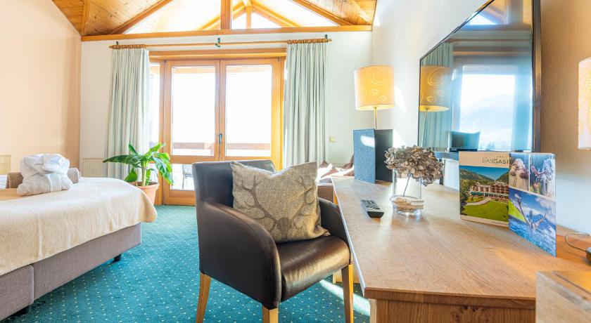 Hotel Das Gastein - ganzjahrig inklusive Alpentherme Gastein & Sommersaison inklusive Gasteiner Berg photo