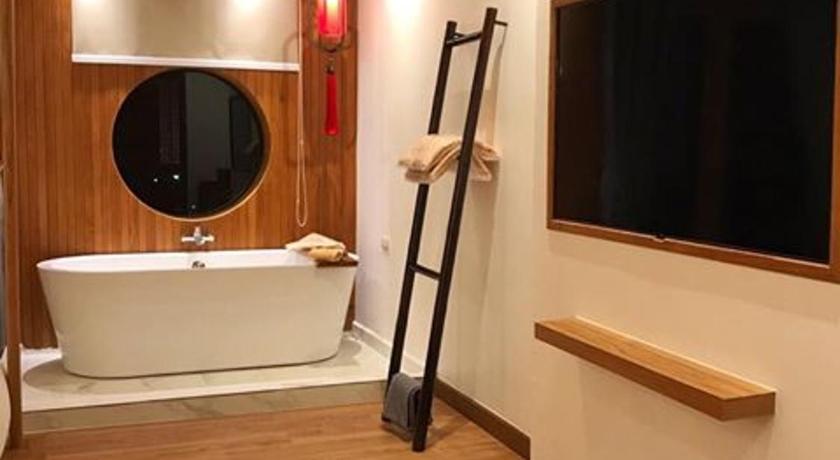 รูปของห้องสวีทเตียงคิงไซส์พร้อมอ่างสปา (King Suite With Spa Bath) 6