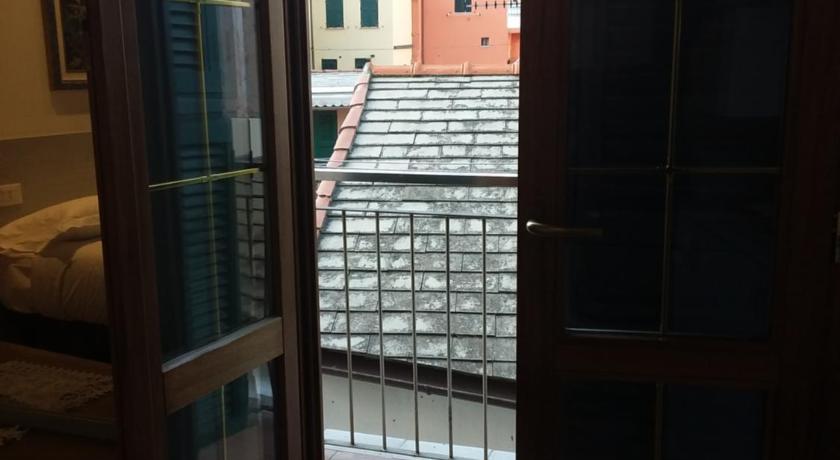 Rina Rooms photo