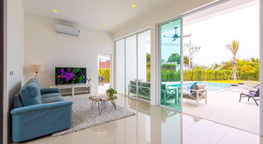 Modern 3 Bedroom Private pool Villa PMK-A1 photo