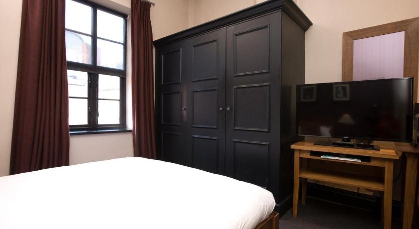 Image of Classic Room 3