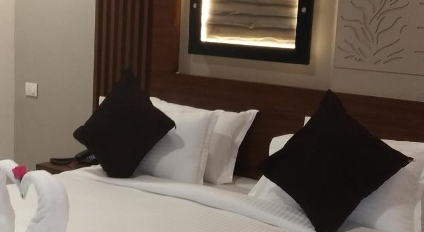 AABIL PALACE BUSINESS HOTEL photo