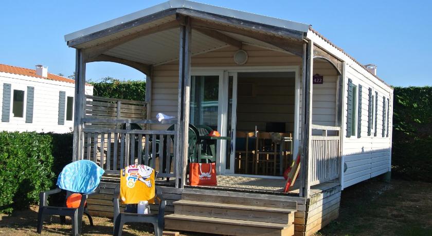 Book Camping Club Sunissim Les Brunelles 5 By Locatour In Talmont Saint Hilaire France Book Camping Club Sunissim Les Brunelles 5 By Locatour In Talmont Saint Hilaire France