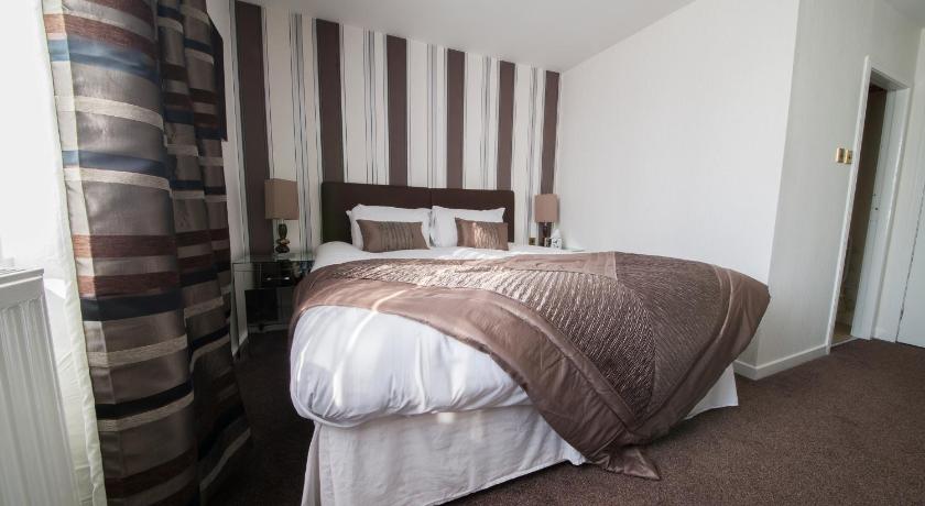 The Burnside Hotel photo