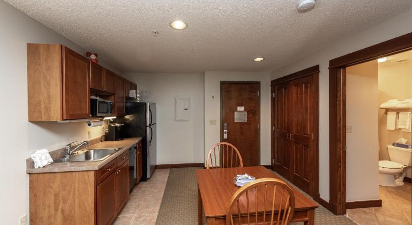 오클랜드 (MD) A212 - 1 Bedroom Standard View Suite with Oversized Deck and Seating! 3성급 숙소 수영장