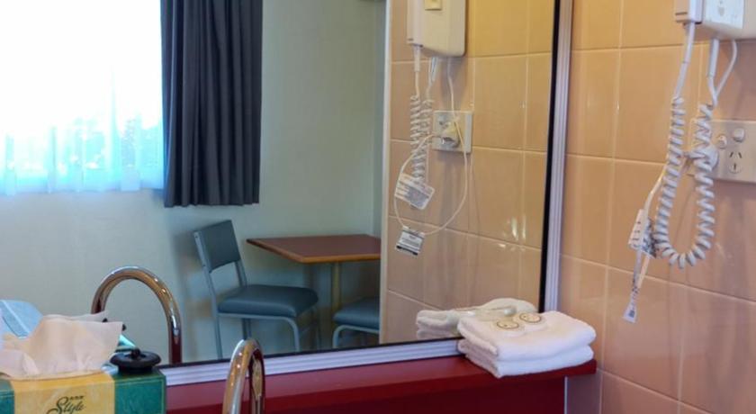 Redhill Cooma Motor Inn photo