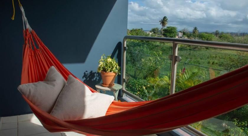 Vistas Apartment @ Puerto Nuevo Beach — Hotel in Vega Baja