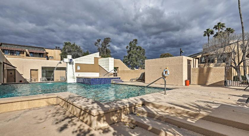 Peaceful Tuscon Condo with Patio and Community Pool! photo