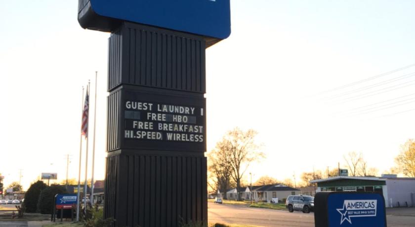 Americas Best Value Inn & Suites Clarksdale photo