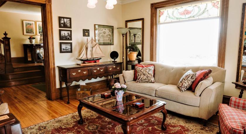 Alicion Bed & Breakfast photo