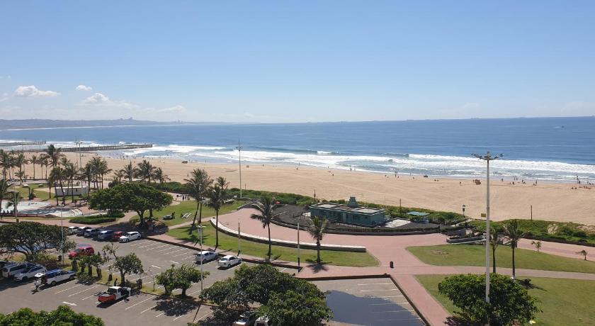 Durban Seaside Apartment photo