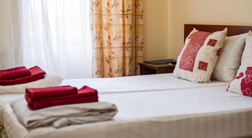 Guest House Elena photo