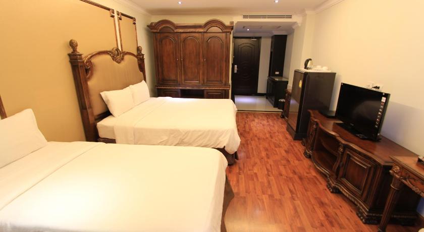 Image of Superior Triple Room 3
