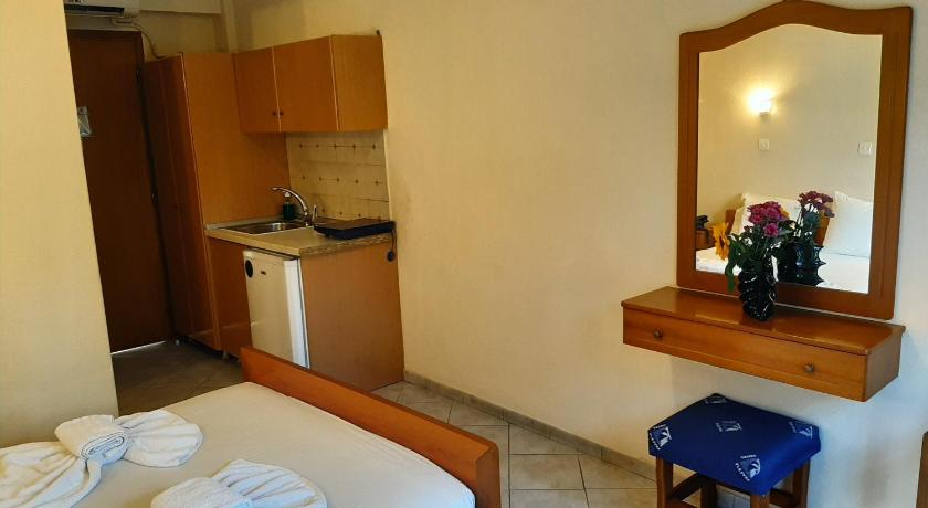 Hotel Flesvos photo