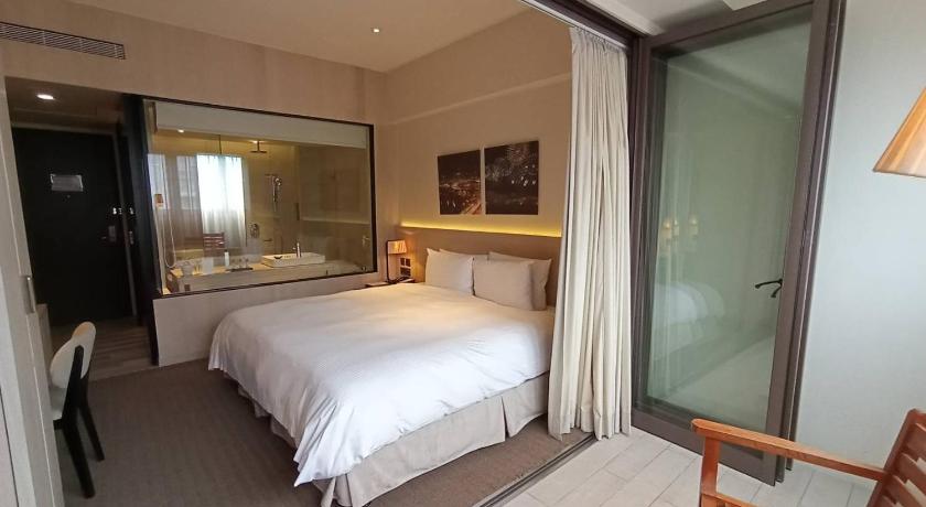 Taipei New Riverview Suites Hotel 4-Star Hotel view
