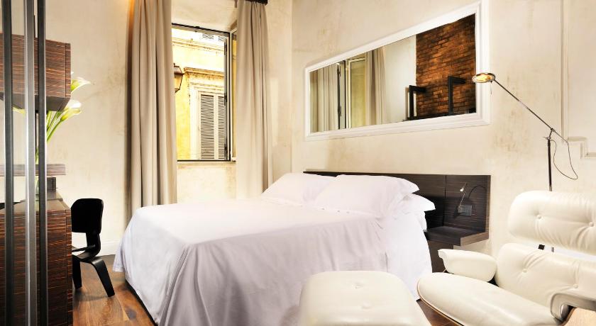 ローマ Relais Orso 5つ星 ホテル 客室