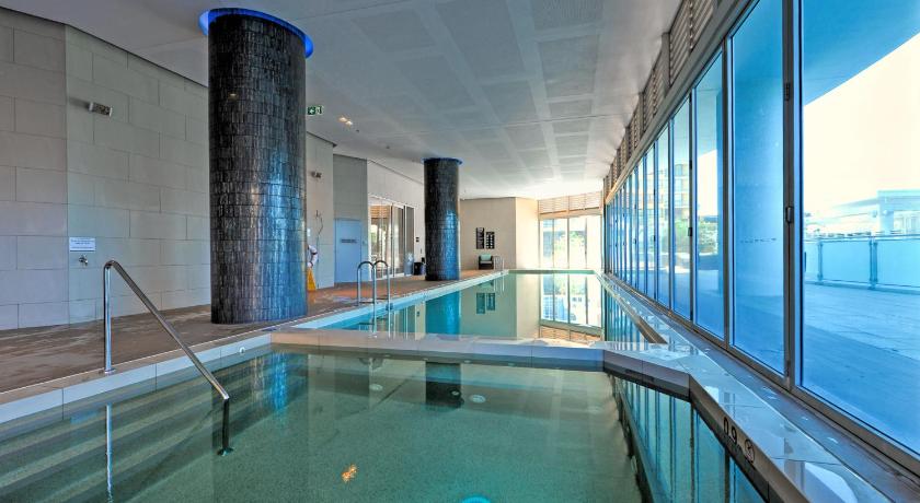 H'Residences - 2 & 3 Bedroom Ocean View in the heart of Surfers Paradise! photo