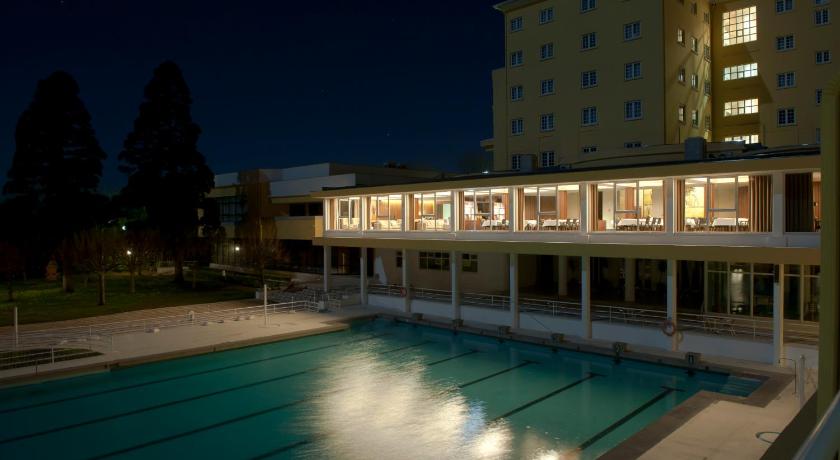 米拉达 Grande Hotel de Luso 4星级 酒店 泳池