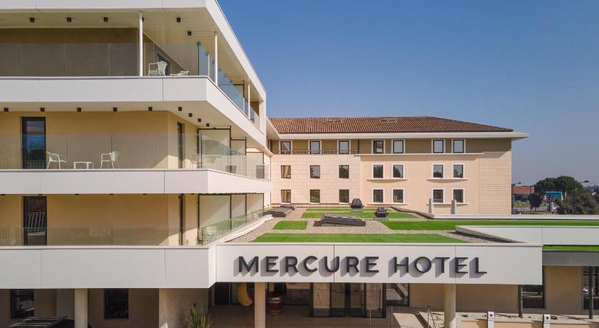 Mercure Avignon Gare TGV