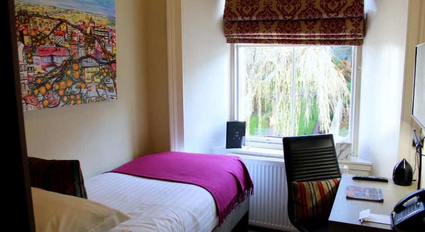 Image of Single Room with Garden View 6