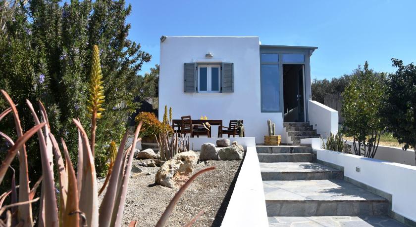 Nelleas home — Hotel in Milos Island