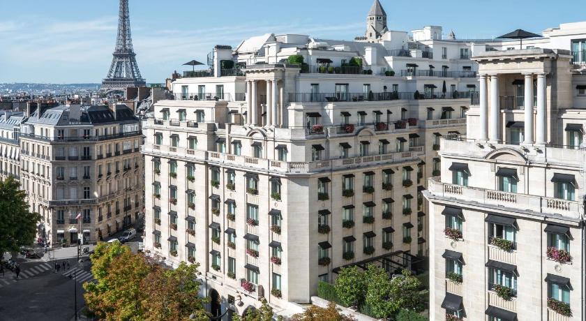 Four Seasons Hotel George V Paris