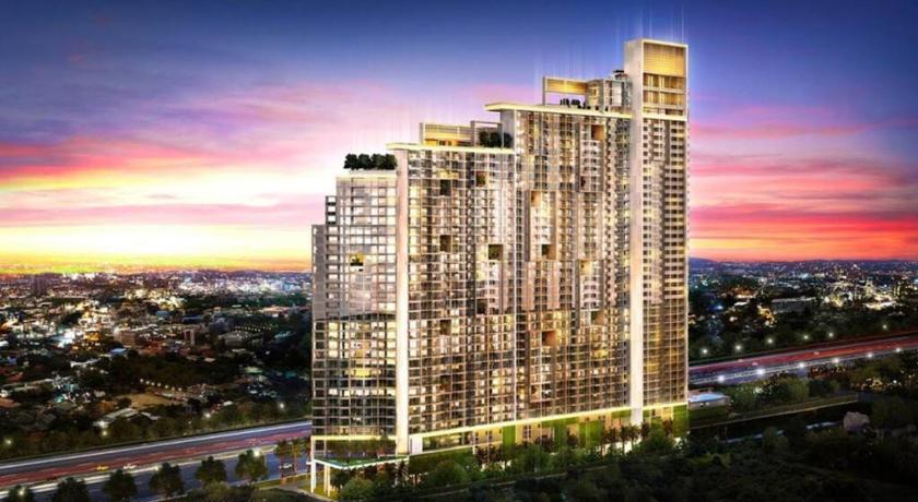 RIVIERA JOMTIEN THE LUXURY STAY In PATTAYA!! photo