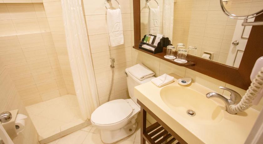 Image of 3-bedroom Suite 2