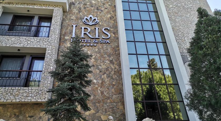 Iris Hotel