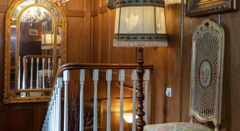 Scholars Townhouse Hotel photo