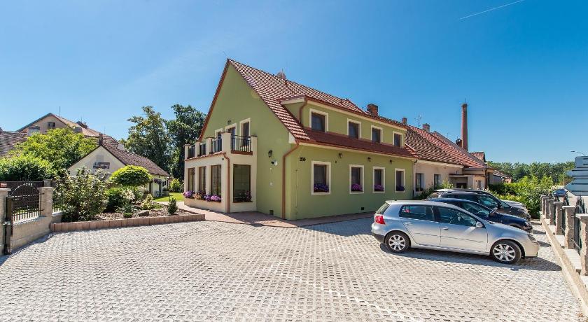 Trebonske Apartmany — Hotel in Trebon