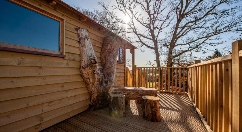 Oakside Tree Tops photo