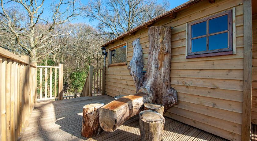 Oakside Tree Tops photo