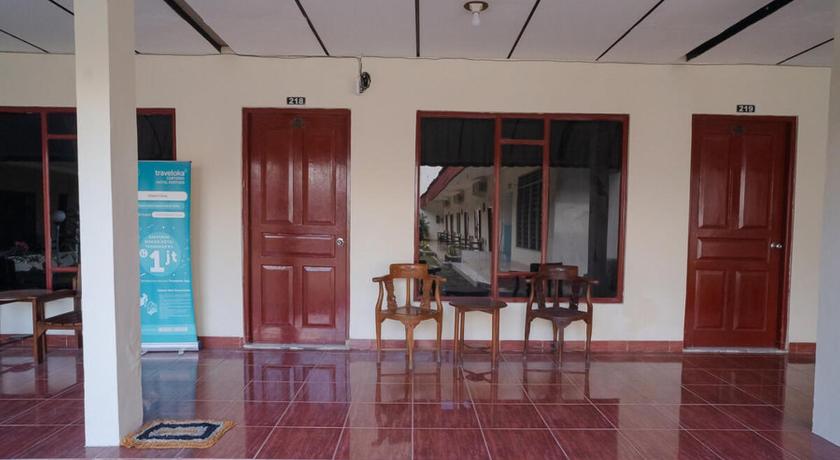RedDoorz Near Kampus 3 UTY  Yogyakarta photo