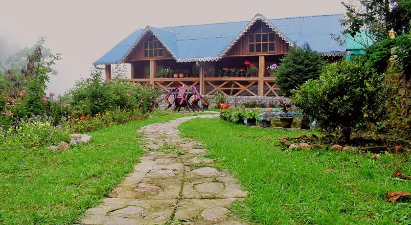 Vamoose Rajeshswari — Hotel in Saurinibasti