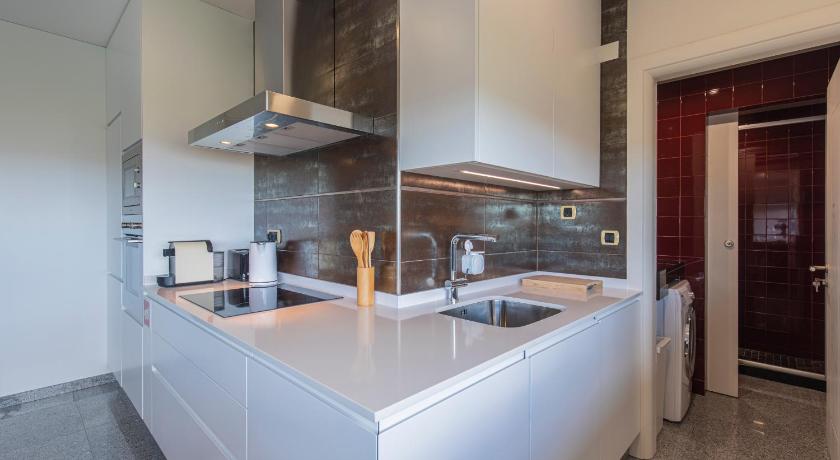 LovelyStay - Trendy 1BDR apartment w/ river view - 9