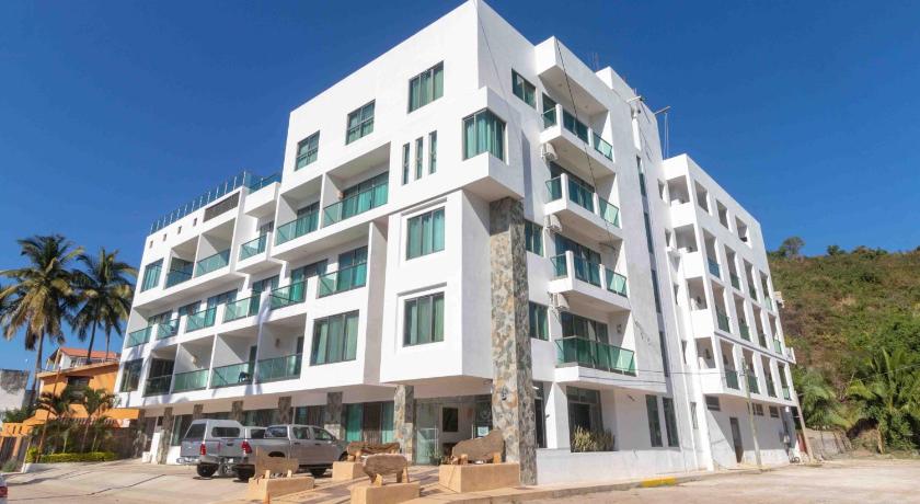 Rincon Resort — Hotel in Rincon De Guayabitos