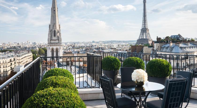 Four Seasons Hotel George V Paris