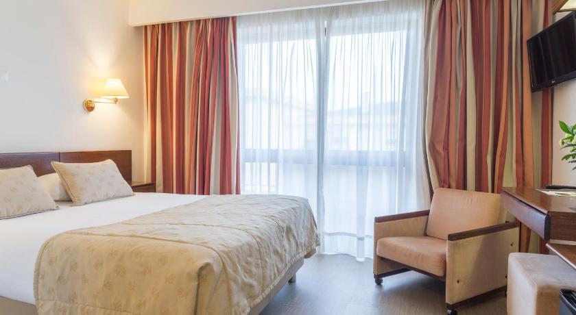 Hotel Cinquentenario & Conference Center photo