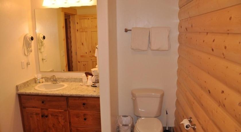 Bryce Country Cabins photo