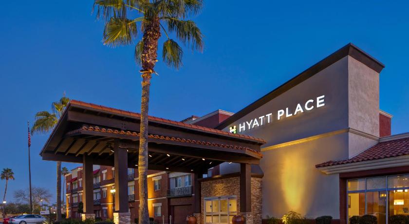Hyatt Place Phoenix Chandler Fashion Center photo