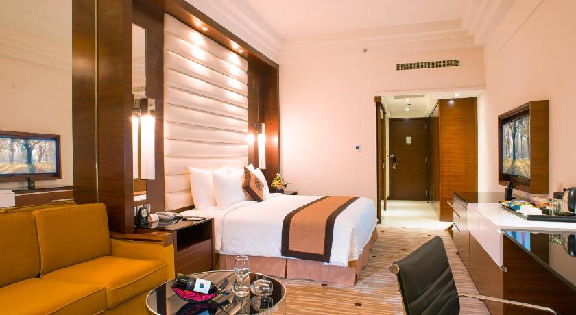 Immagine di Camera Matrimoniale Deluxe Vista Mare (Deluxe Double Room with Sea View) 10