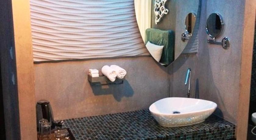 Image of Triple Suite 13