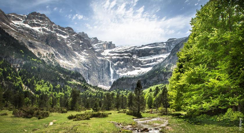 Hotel Helgon - Lourdes Pyrenees