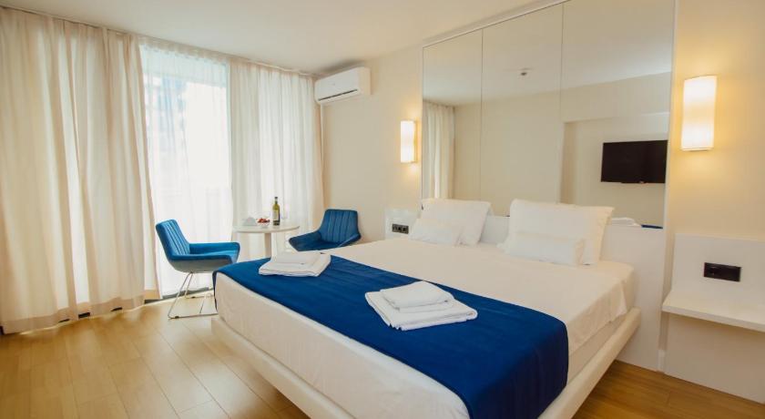 Orbi City - A &amp; С — Hotel in Batumi