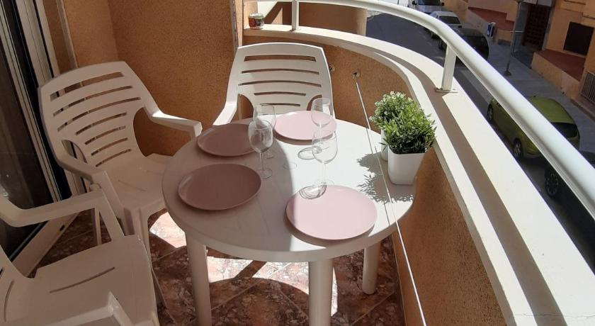 Modern Apartment On Playa Del Cura - image 2