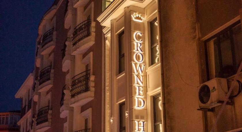 Crowned Hotel - image 8